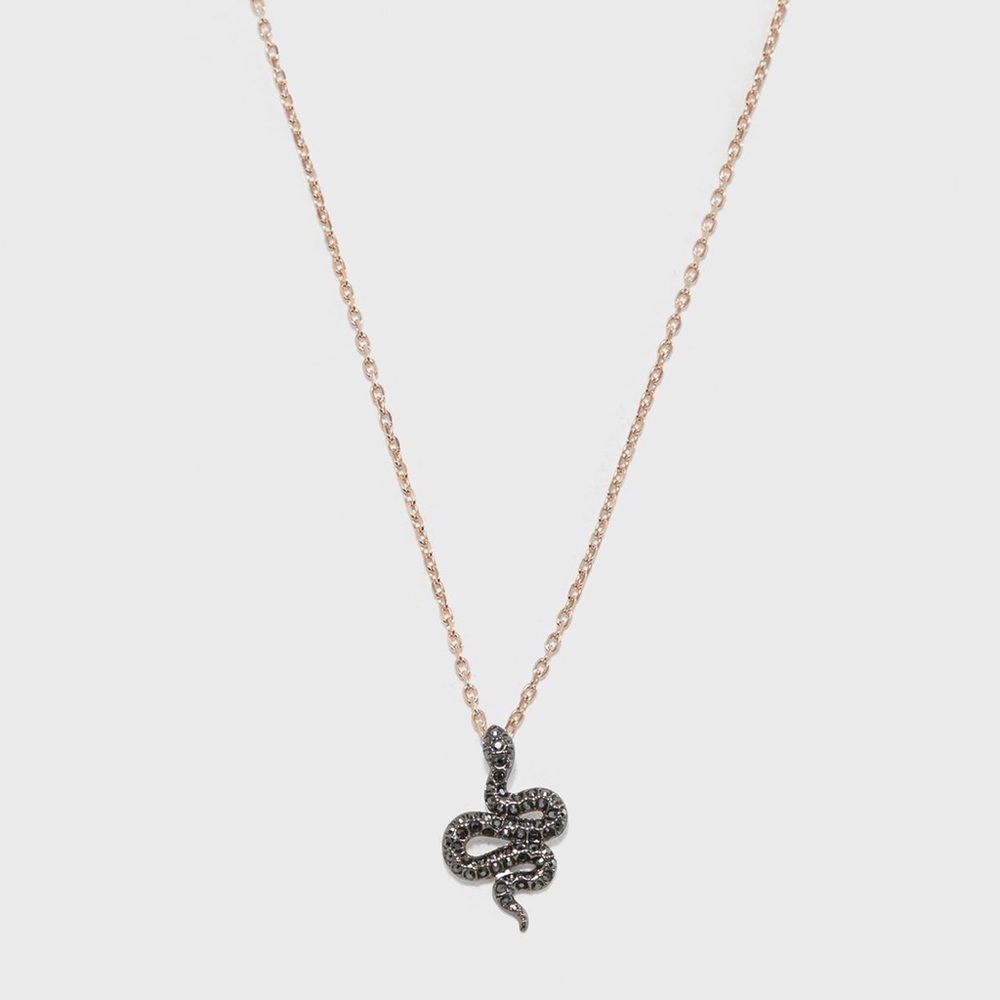 Swarovski Leslie Pendant Necklace